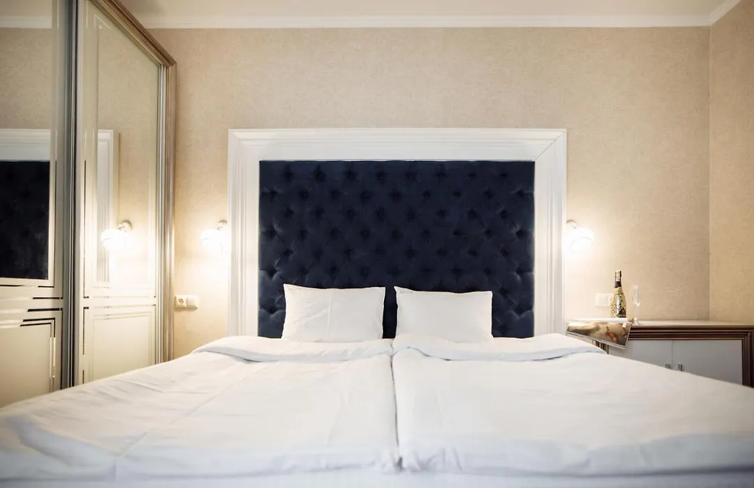 Private Rooms in Hotel 3 поверх-1